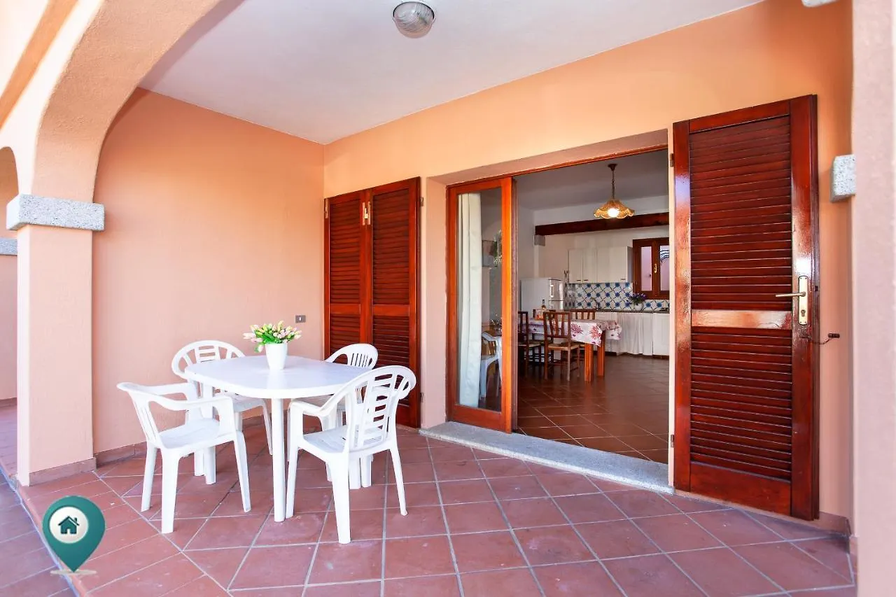 Apartment Residence Cinta 3 San Teodoro  Italy